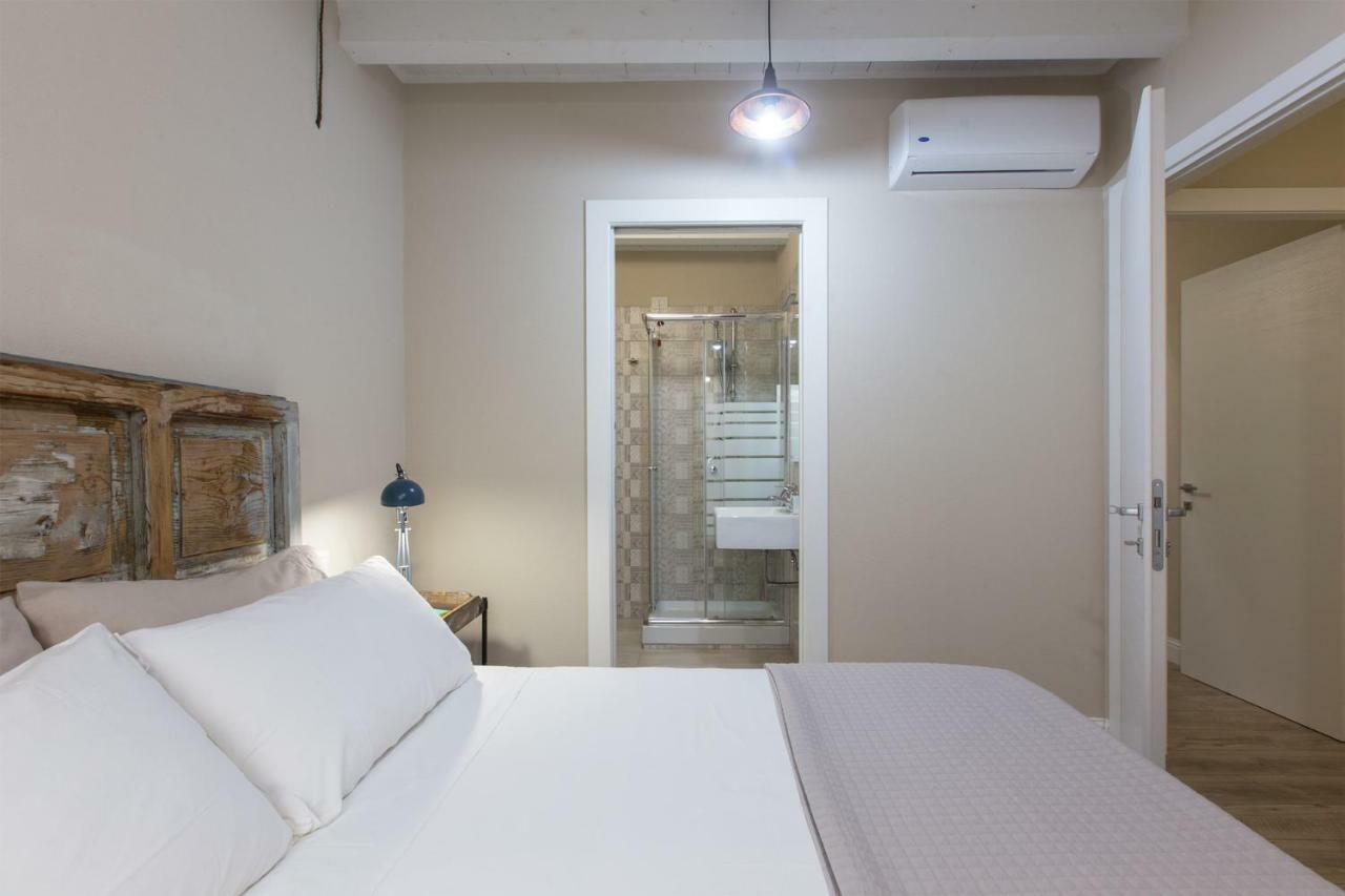 White House Lägenhet Cagliari Exteriör bild